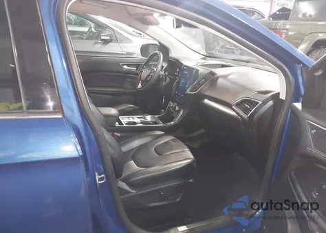 2022 Ford Edge Titanium z USA, uszkodzony, nr VIN 2FMPK4K9XNBA39983